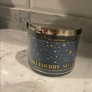 Bath and Body Works 3 wick candle